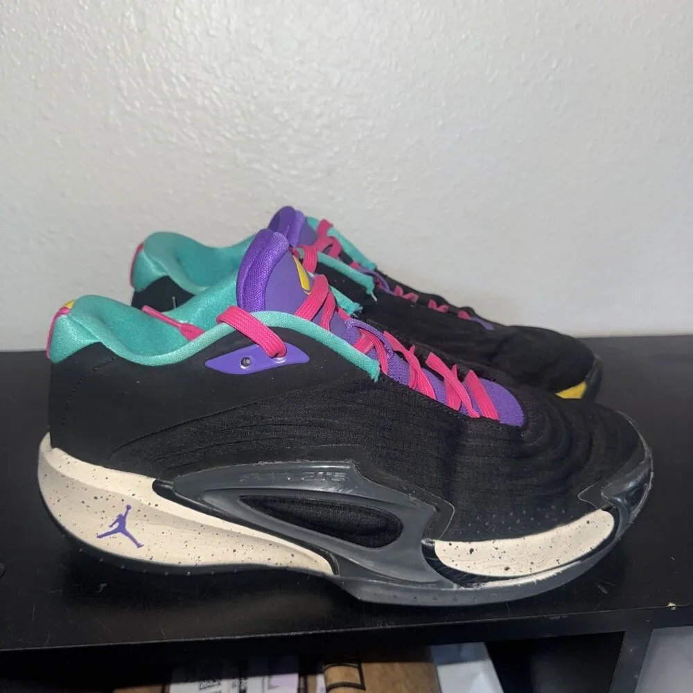 Jordan Luka 3 Basketball Shoes Black Hyper Jade Pink Mens Size 10.5 FQ1284 002